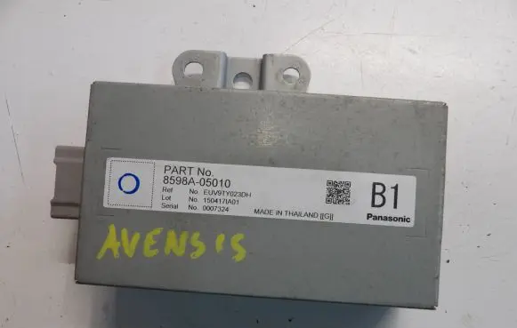 Toyota Avensis T270 Door control unit/module 8598A05010 1504171A01 EUV9TY023DH