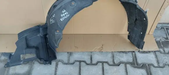 Toyota Corolla Verso E121 Front wheel arch liner splash guards 538750F010