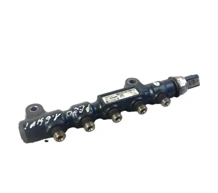 Fuel main line pipe