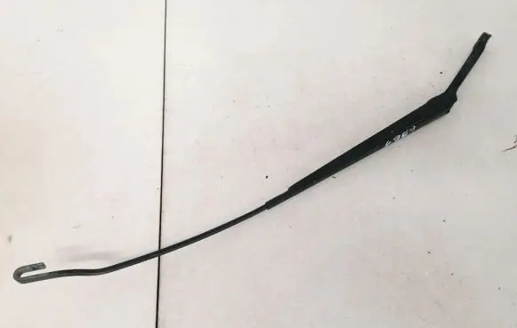 Ford Focus Front wiper blade arm xs4117526bb