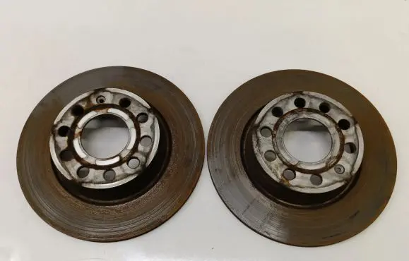 Volkswagen Golf VIII Rear brake disc