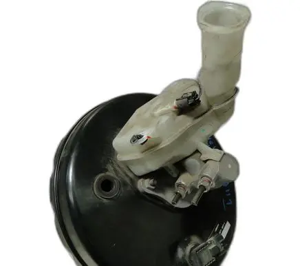 Mitsubishi Outlander Brake booster