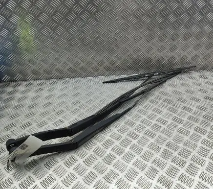 Hyundai H-1, Starex, Satellite Windshield/front glass wiper blade 983024H900 983014H900