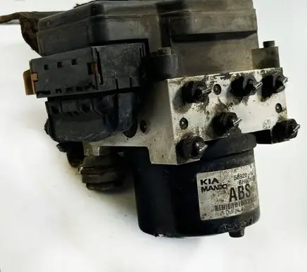 KIA Carens II ABS Pump 589201D100 5WY7509B