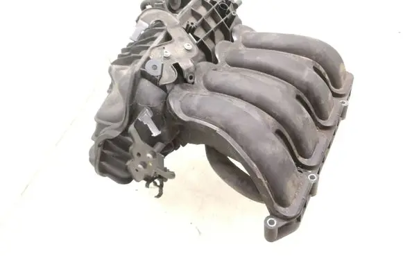 BMW 1 E81 E87 Intake manifold 7602062