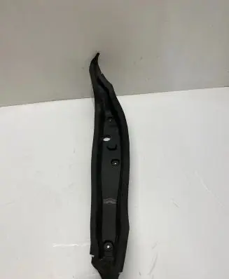 Mercedes-Benz C W206 Fender end trim A2068890100