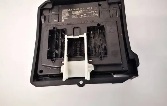 Audi Q4 e-tron Comfort/convenience module 1EE937089B