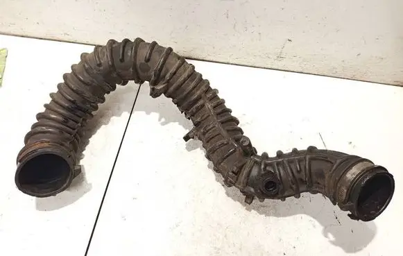 Renault Trafic II (X83) Intercooler hose/pipe 8200607746 93858731