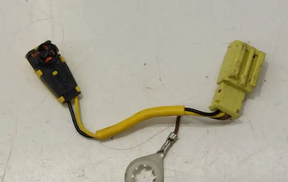 Volkswagen Touran I Airbag squib ring wiring 4E0972576 4F0972562