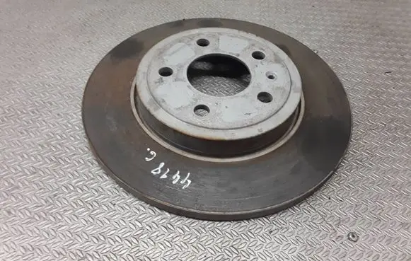 Audi A4 S4 B7 8E 8H Rear brake disc 