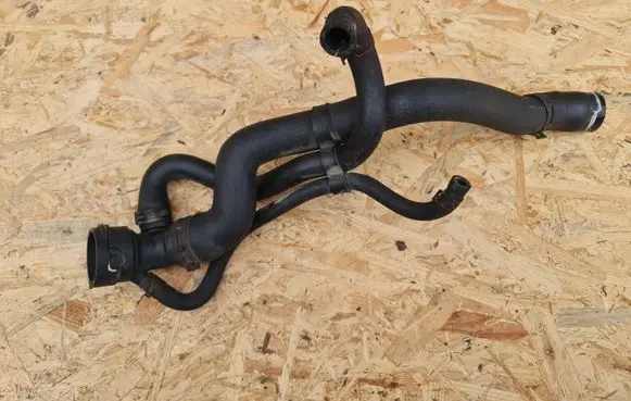 Volkswagen PASSAT B6 Engine coolant pipe/hose 1K0122291A 3C0122101BB 3C0122101