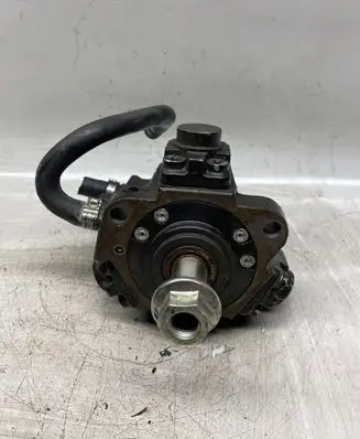 Fuel injection high pressure pump