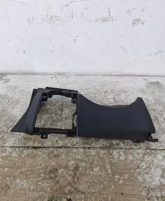 Opel Corsa D Dashboard lower bottom trim panel 13204947 460029937