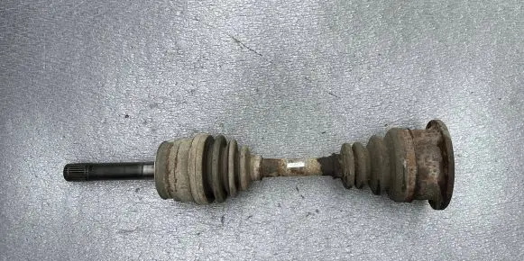 Nissan Terrano Front driveshaft 391007F00A