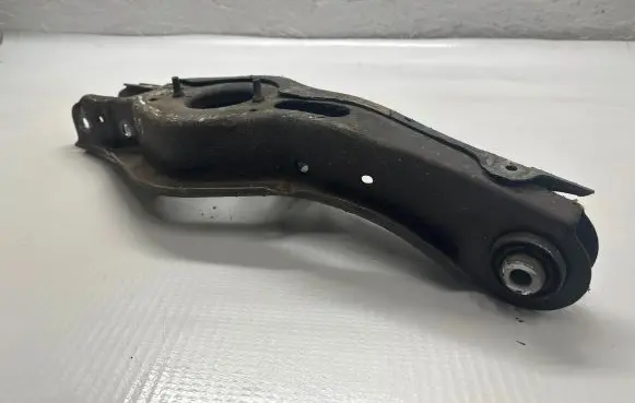 Hyundai Tucson IV NX4 Rear upper control arm/wishbone