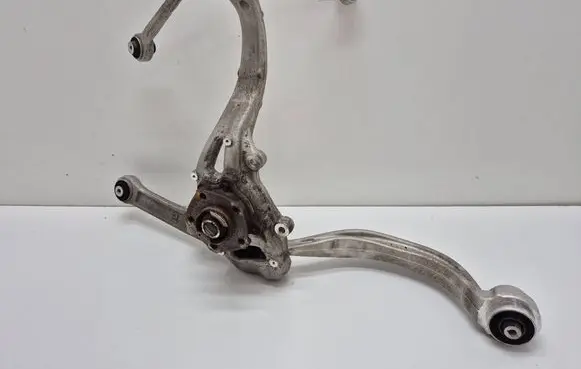 Audi A6 S6 C8 4K Front wheel hub spindle knuckle 4K0407559D