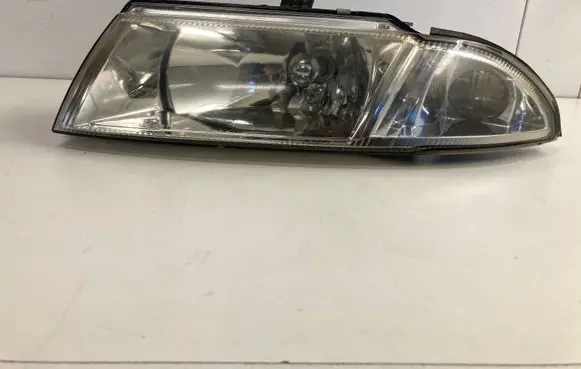 Mitsubishi Carisma Headlight/headlamp
