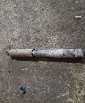 Volkswagen Crafter Rear shock absorber/damper