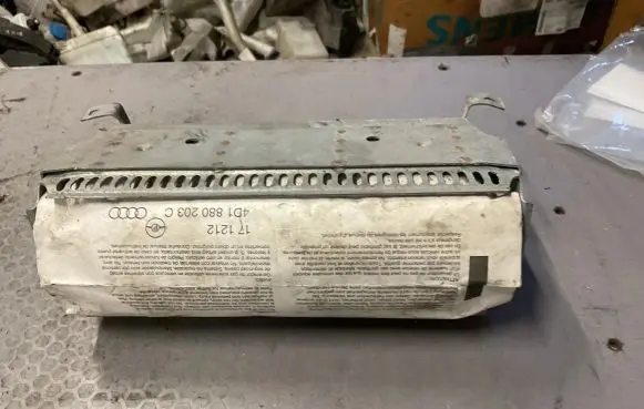 Audi A8 S8 D2 4D Passenger airbag 88078761ZV 4D1880203C 002FB080MLV0