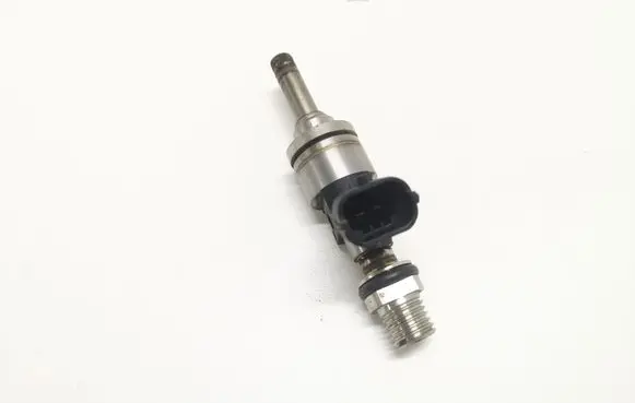 Porsche Panamera (970) Fuel injector 94811012882 103507513