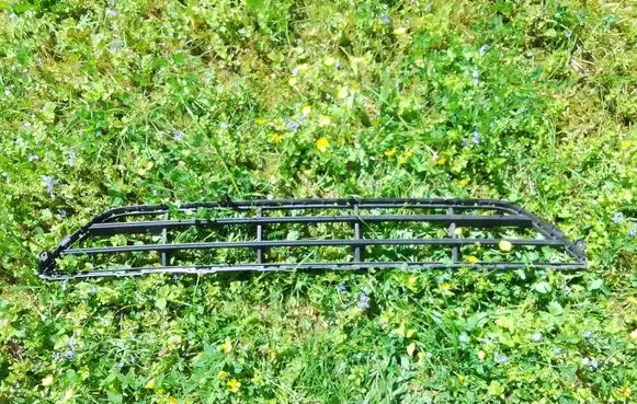 Volvo XC90 Front bumper lower grill 31353373