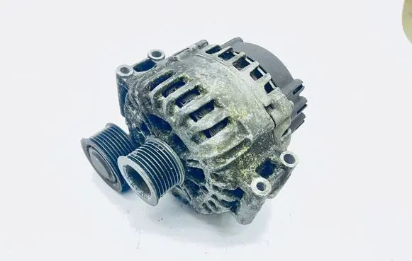 BMW 7 F01 F02 F03 F04 Generator/alternator 7603778