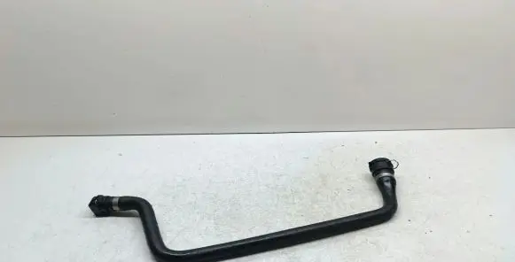 BMW 5 E60 E61 Engine coolant pipe/hose 8073146