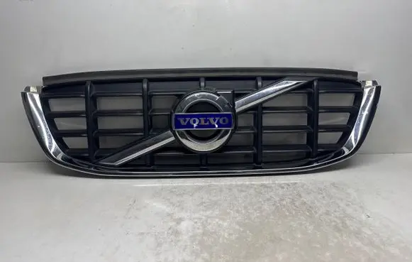 Volvo XC60 Front bumper upper radiator grill 30764558 31290999 31284337