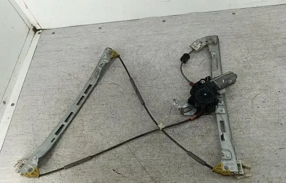 Peugeot 206 Front door window regulator with motor 