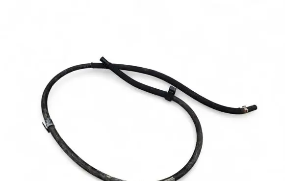 Mercedes-Benz CLS C218 X218 Headlight washer hose/pipe A2048300996