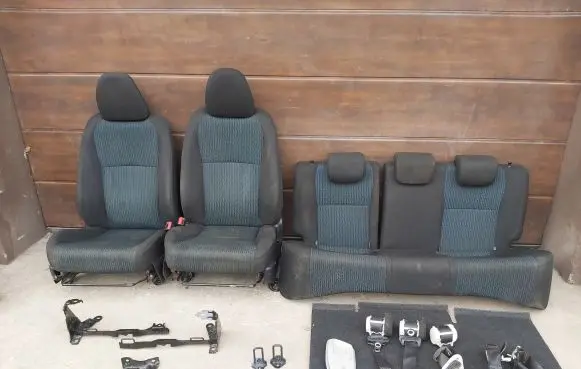 Toyota Yaris Seat set YARISIIIVAN9745