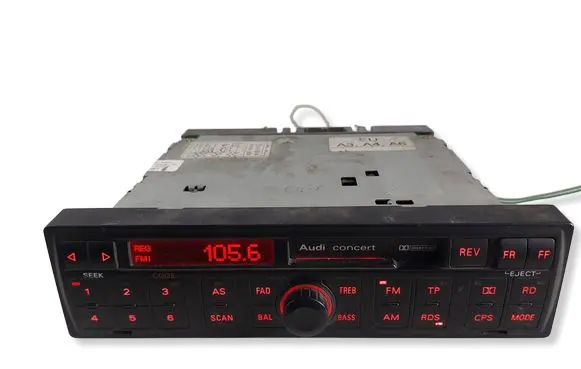 Audi A3 S3 8L Radio/CD/DVD/GPS head unit 4B0035186E