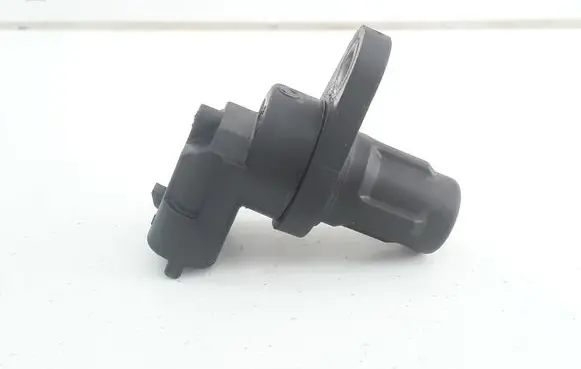 Mercedes-Benz C W204 Crankshaft position sensor A0041539628 0232103050