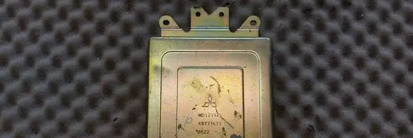 Mitsubishi Lancer Engine control unit/module MD127945 K8T77671 8622