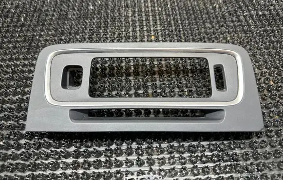 Volvo V60 Dash center air vent grill 8648741