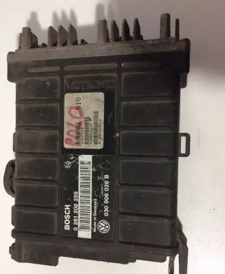 Volkswagen Polo II 86C 2F Engine control unit/module 030906026B 0261200259