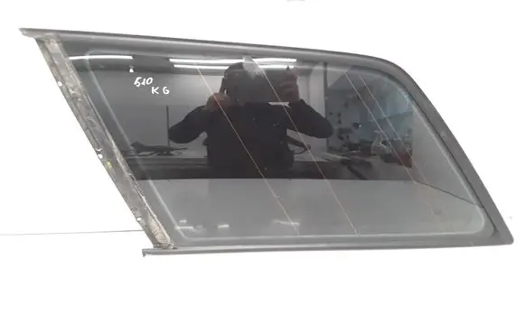 Audi A6 S6 C5 4B Rear side window 43R00137 DOT22 M946