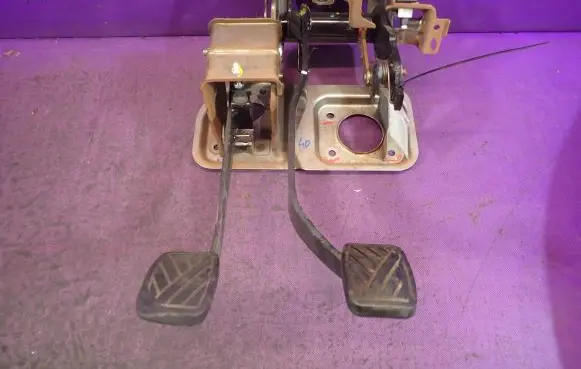 Suzuki Splash Pedal assembly 