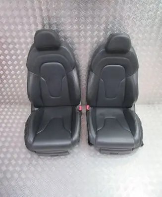 Audi R8 42 Front driver seat 