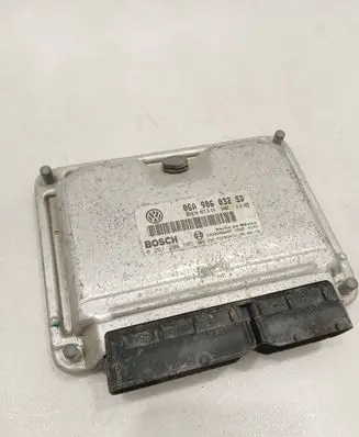 Volkswagen New Beetle Engine control unit/module 06A906032SD 1039S06887 0261208605