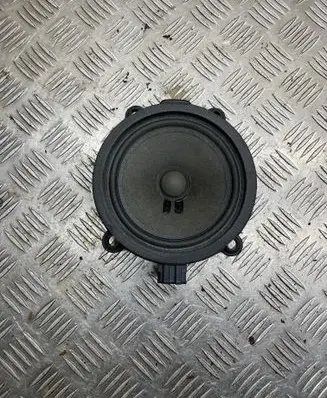 Volkswagen Crafter Front door speaker A9068270060 7297241028 00333412