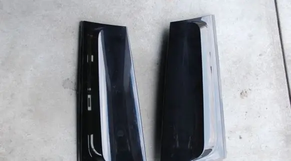 Mini Cooper Countryman R60 Front arch trim 111KM
