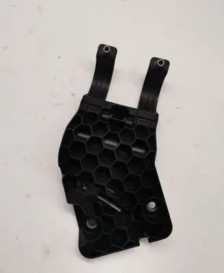 BMW X5 F15 Fuel filter bracket/mount holder 70314607