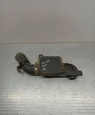 Peugeot 206 Breather/breather pipe/hose 9647507680 9550712480