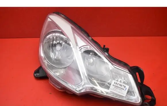 Citroen C3 Headlight/headlamp 9673814380
