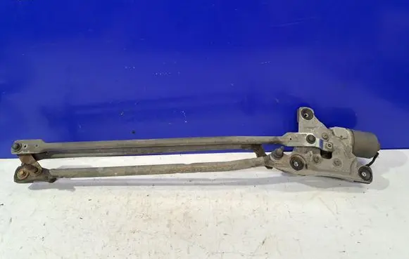 Front wiper linkage and motor