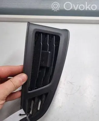 Ford Focus Dashboard side air vent grill/cover trim BM51018B08