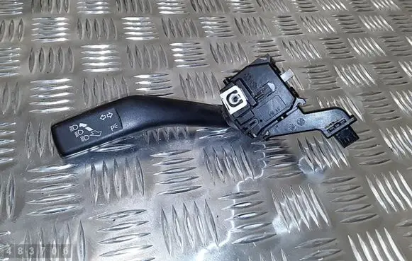 Volkswagen Golf VI Light switch 1K0953513E