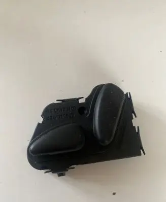 Mercedes-Benz E W211 Seat control switch 2108213851 03463885