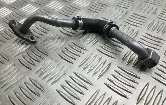 Audi A4 S4 B8 8K Turbo turbocharger oiling pipe/hose